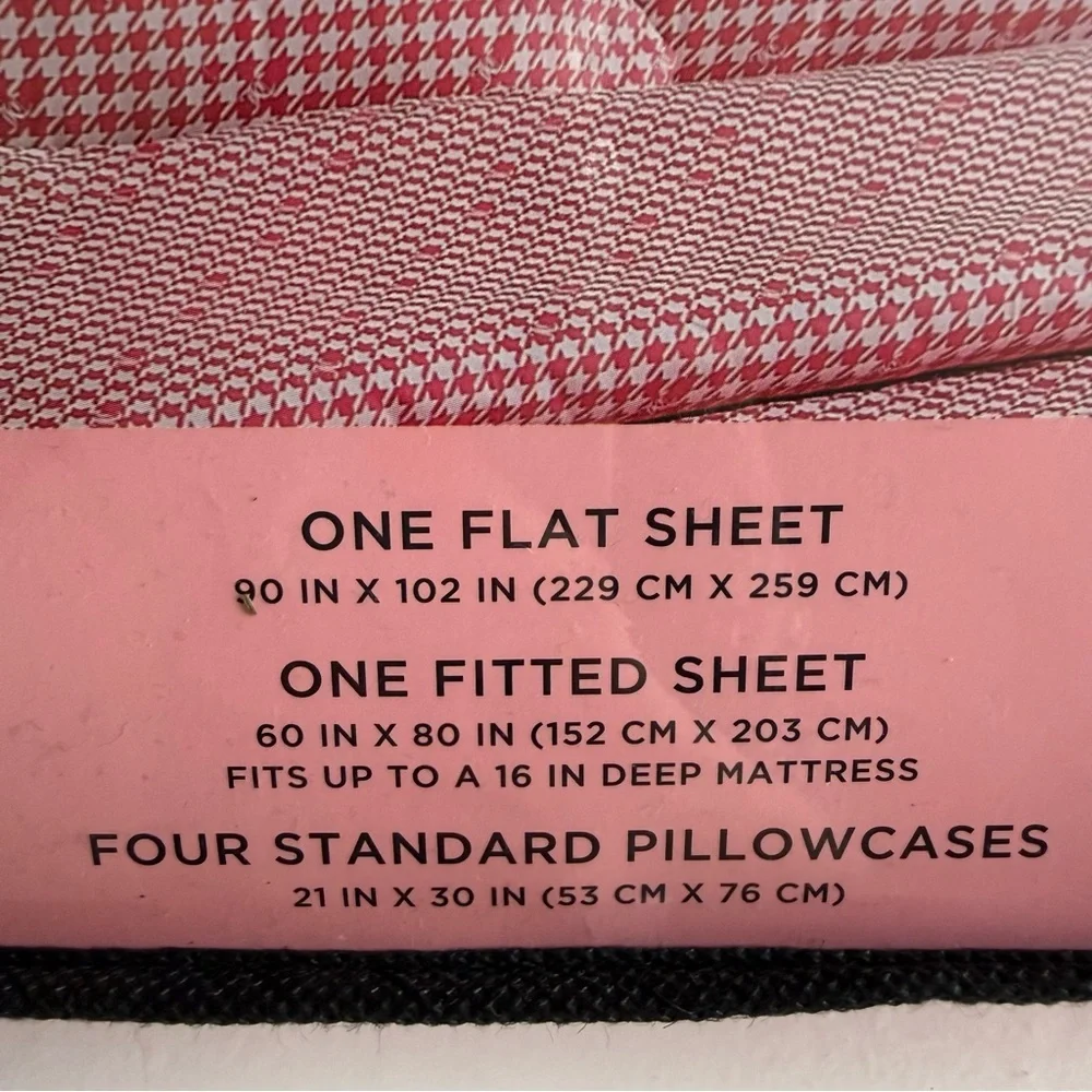 Juicy Couture Pink Houndstooth Bedding Set queen sheets set